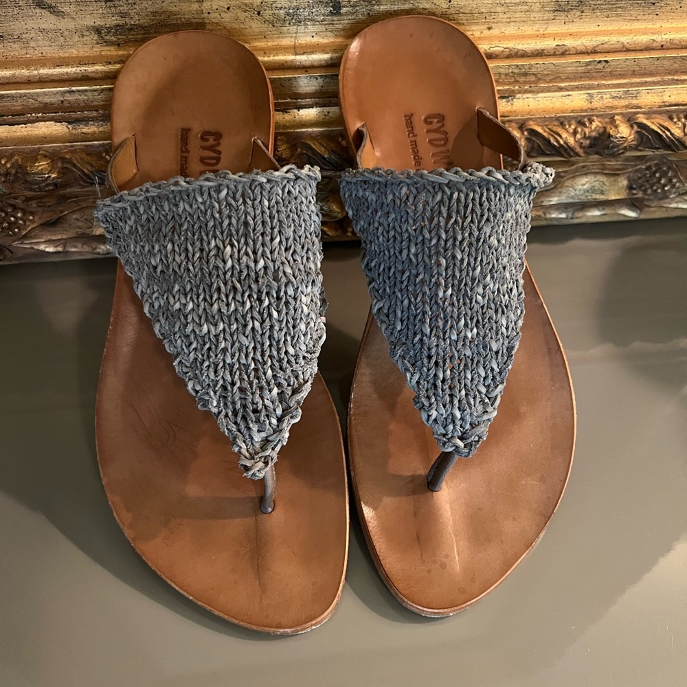 Size 39 (9) like new, wore 30 min !! :( cydwoq) brand ❤️❤️